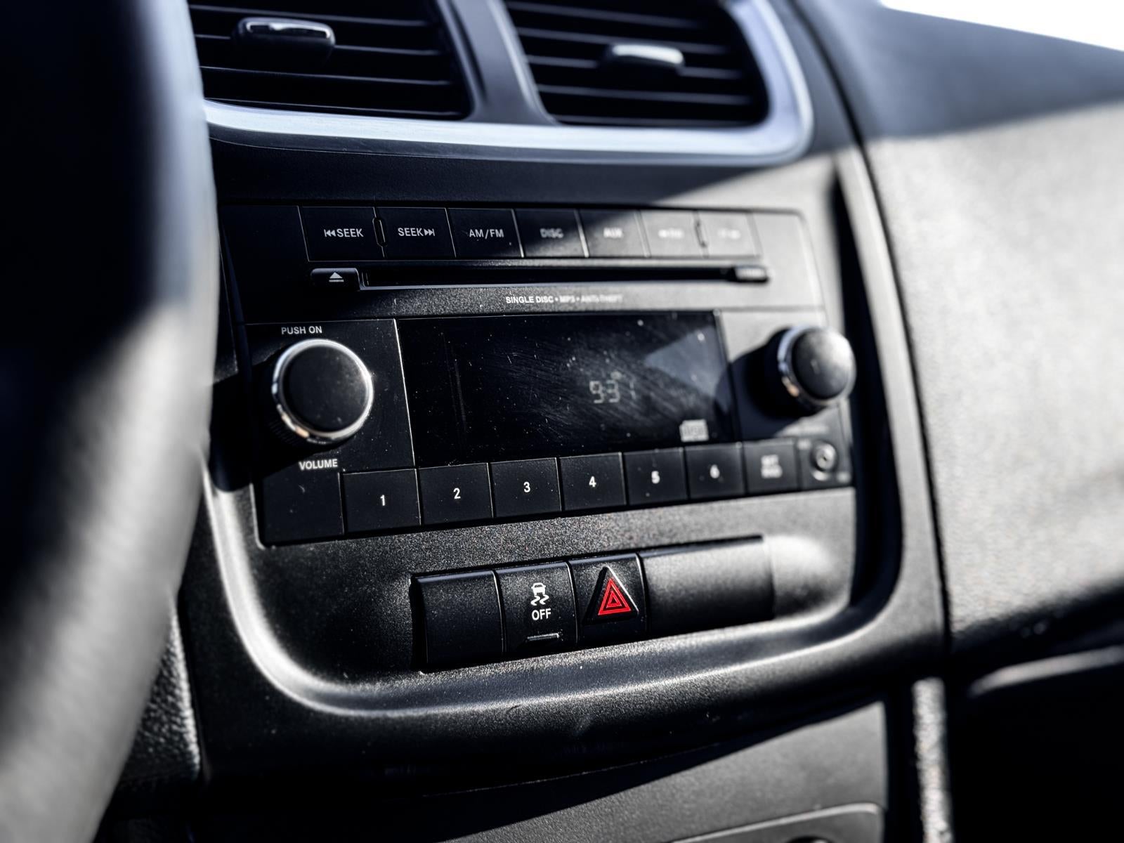 2012 Dodge Avenger SE V6