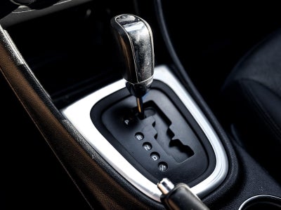 2012 Dodge Avenger SE V6