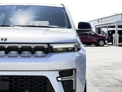 2026 Jeep Grand Wagoneer Base