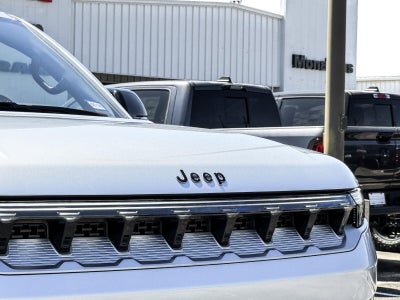 2026 Jeep Grand Wagoneer Base