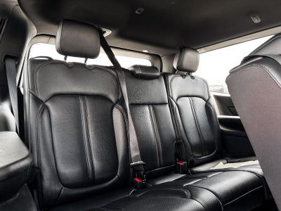 2024 Jeep Wagoneer Base