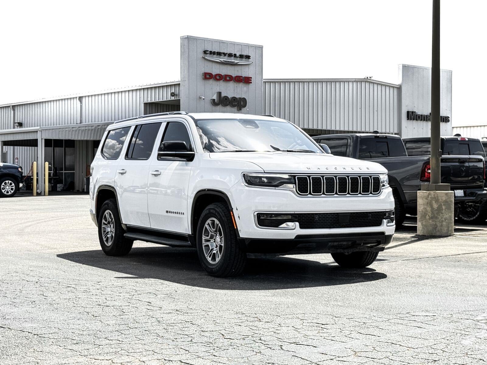 2024 Jeep Wagoneer Base