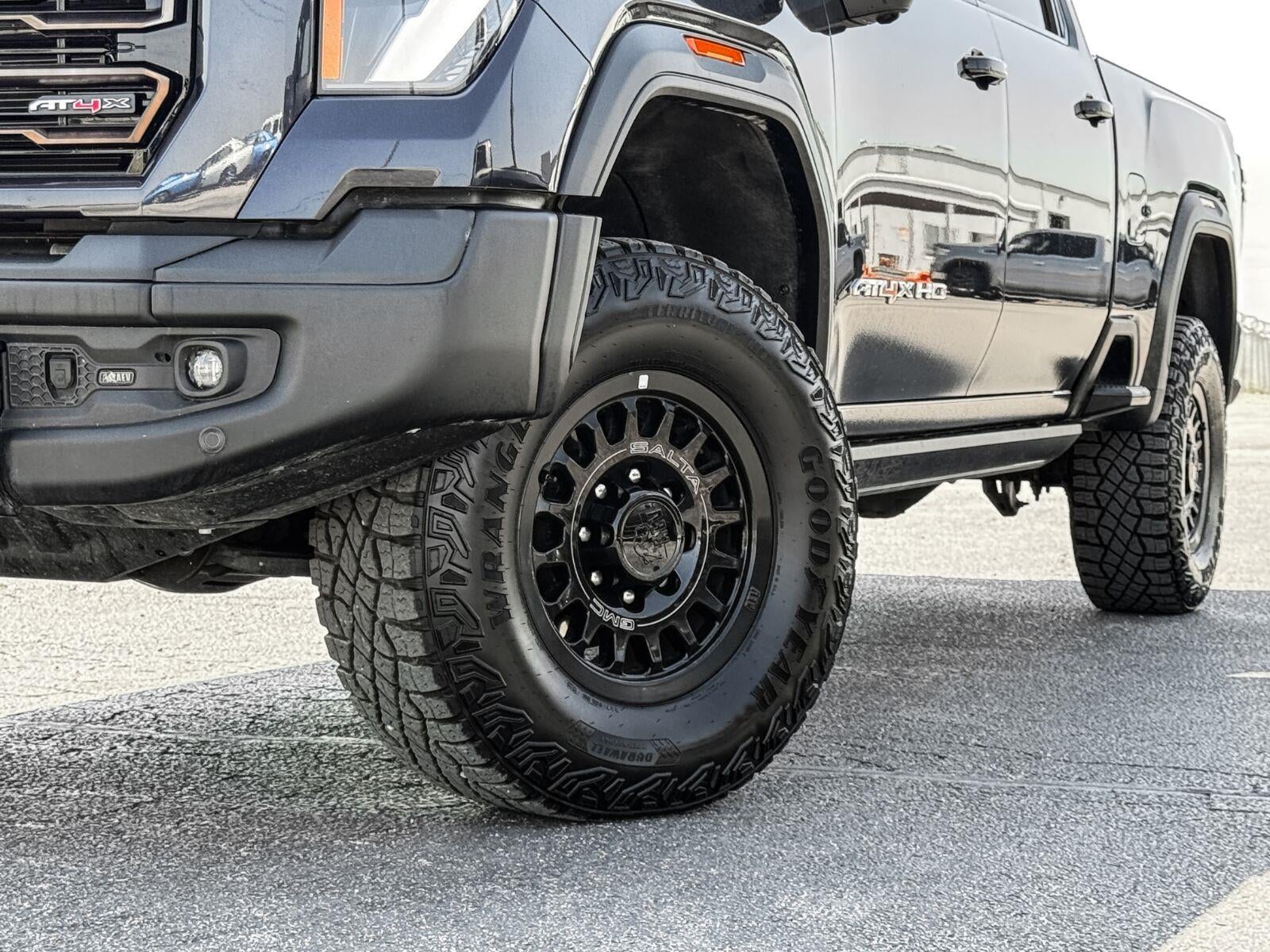 2025 GMC Sierra 2500 HD AT4X