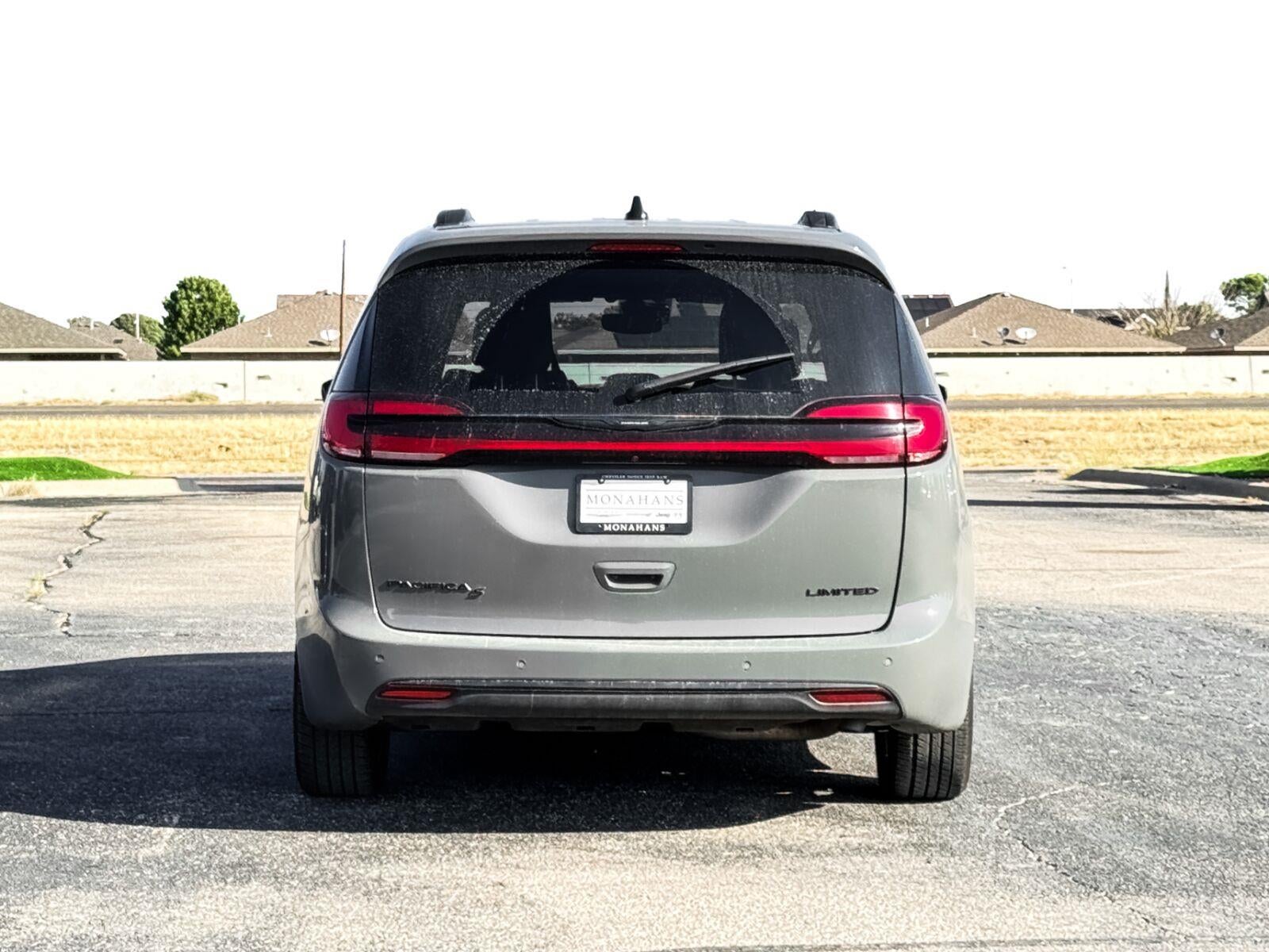 2025 Chrysler Pacifica Limited