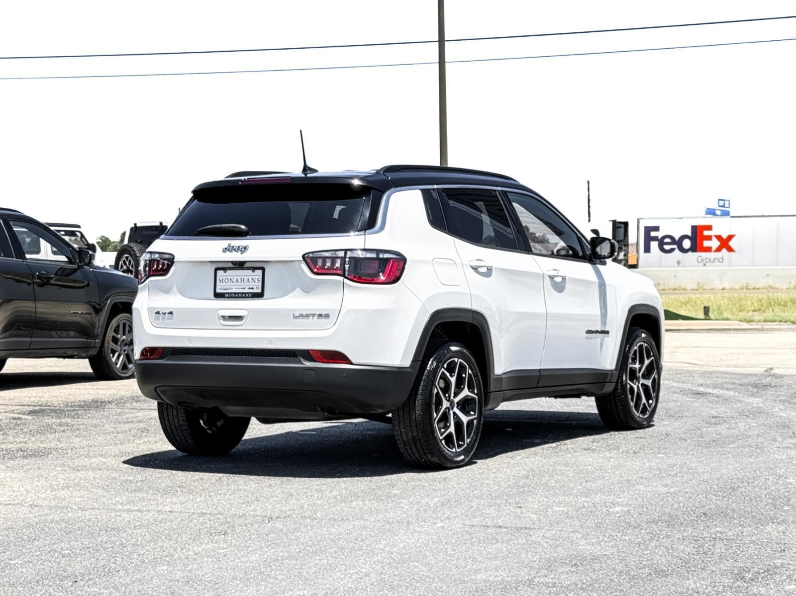 2025 Jeep Compass Limited - Photo 10