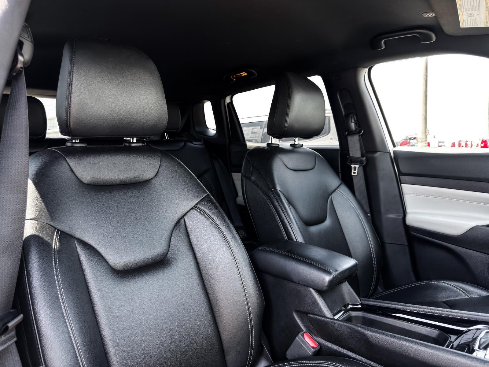 2025 Jeep Compass Limited - Photo 16