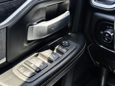 2022 RAM 3500 Big Horn Crew Cab 4x2 6'4" Box
