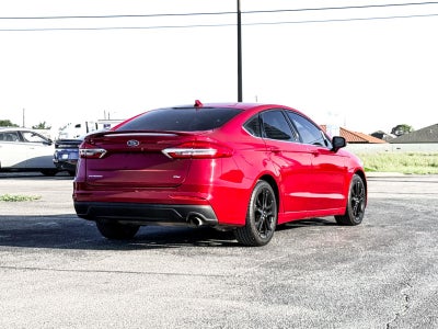 2020 Ford Fusion SE