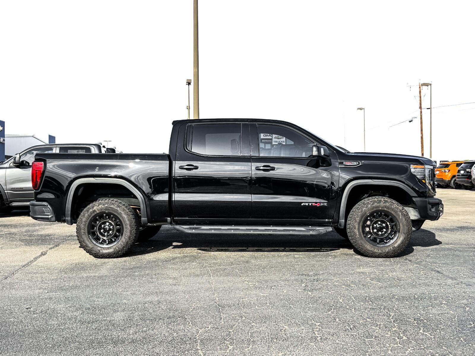 2024 GMC Sierra 1500 AT4X