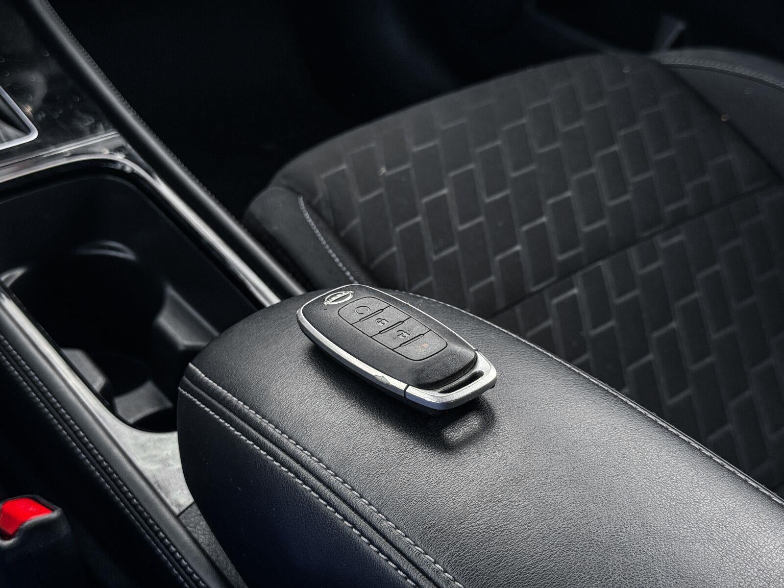 2024 Nissan Kicks SV Xtronic CVT