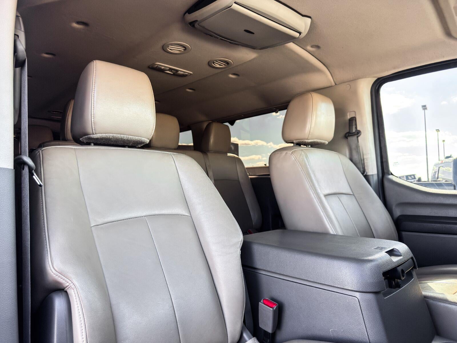 2018 Nissan NV Passenger NV3500 HD SL V8