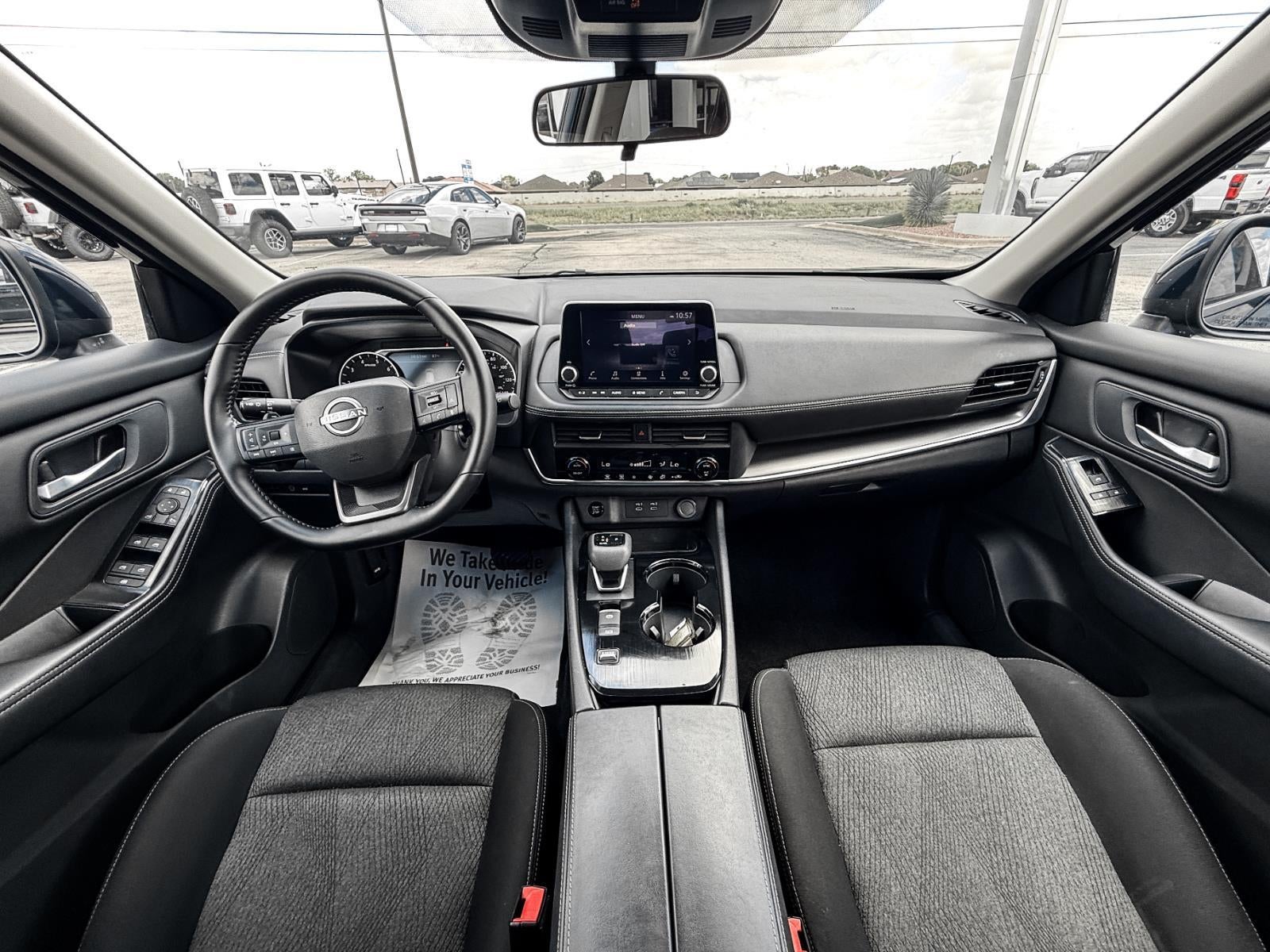 2025 Nissan Rogue SV FWD