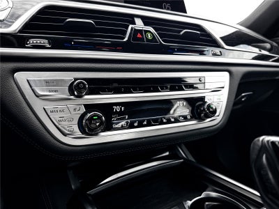 2021 BMW 750i xDrive