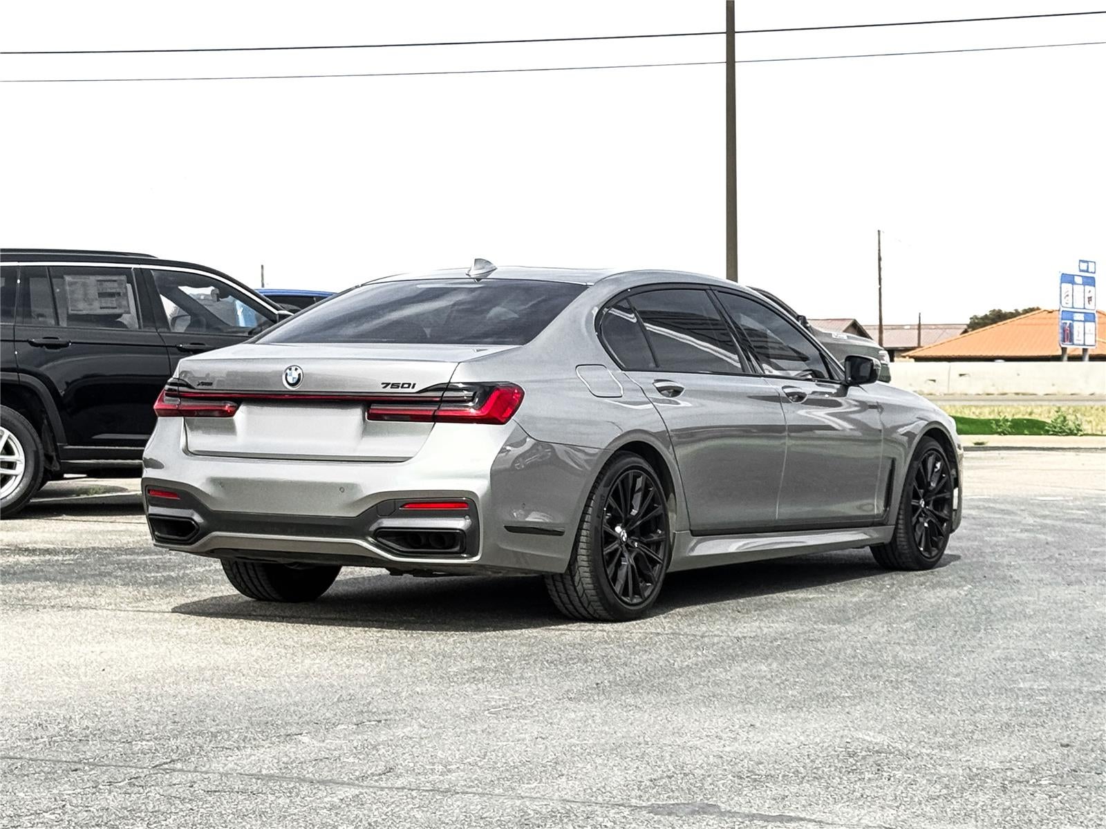 2021 BMW 750i xDrive