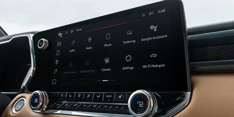 Canyon truck high-tech driver assistance features