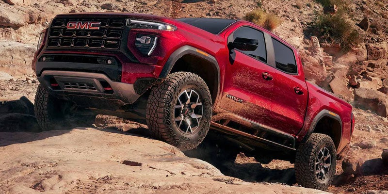 Canyon truck stability on rocky terrain