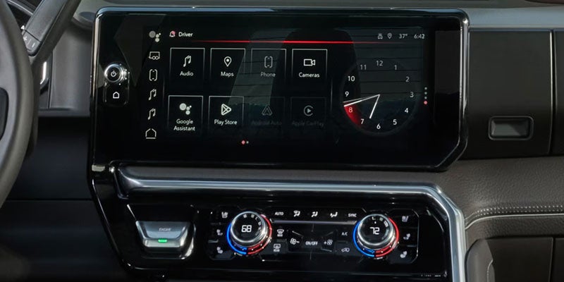 Advanced infotainment screen in GMC Sierra 2500 HD